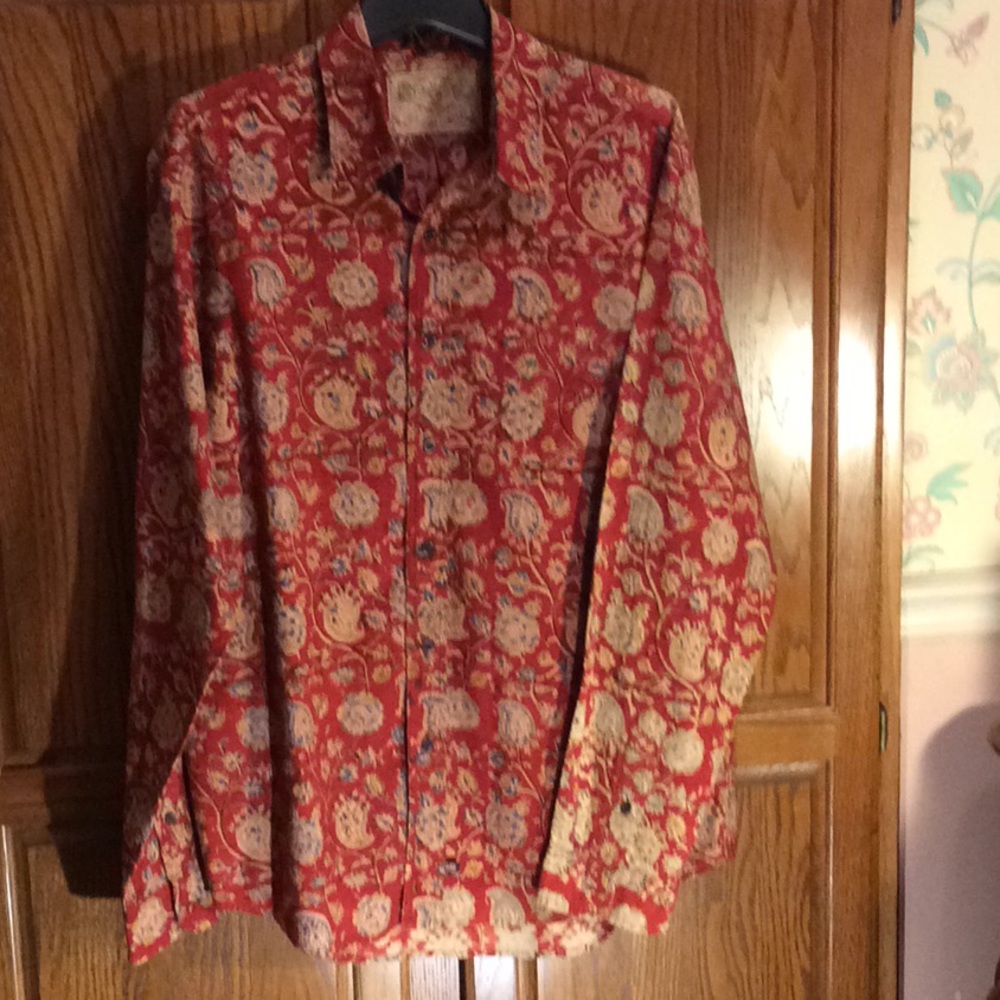 MenShirt